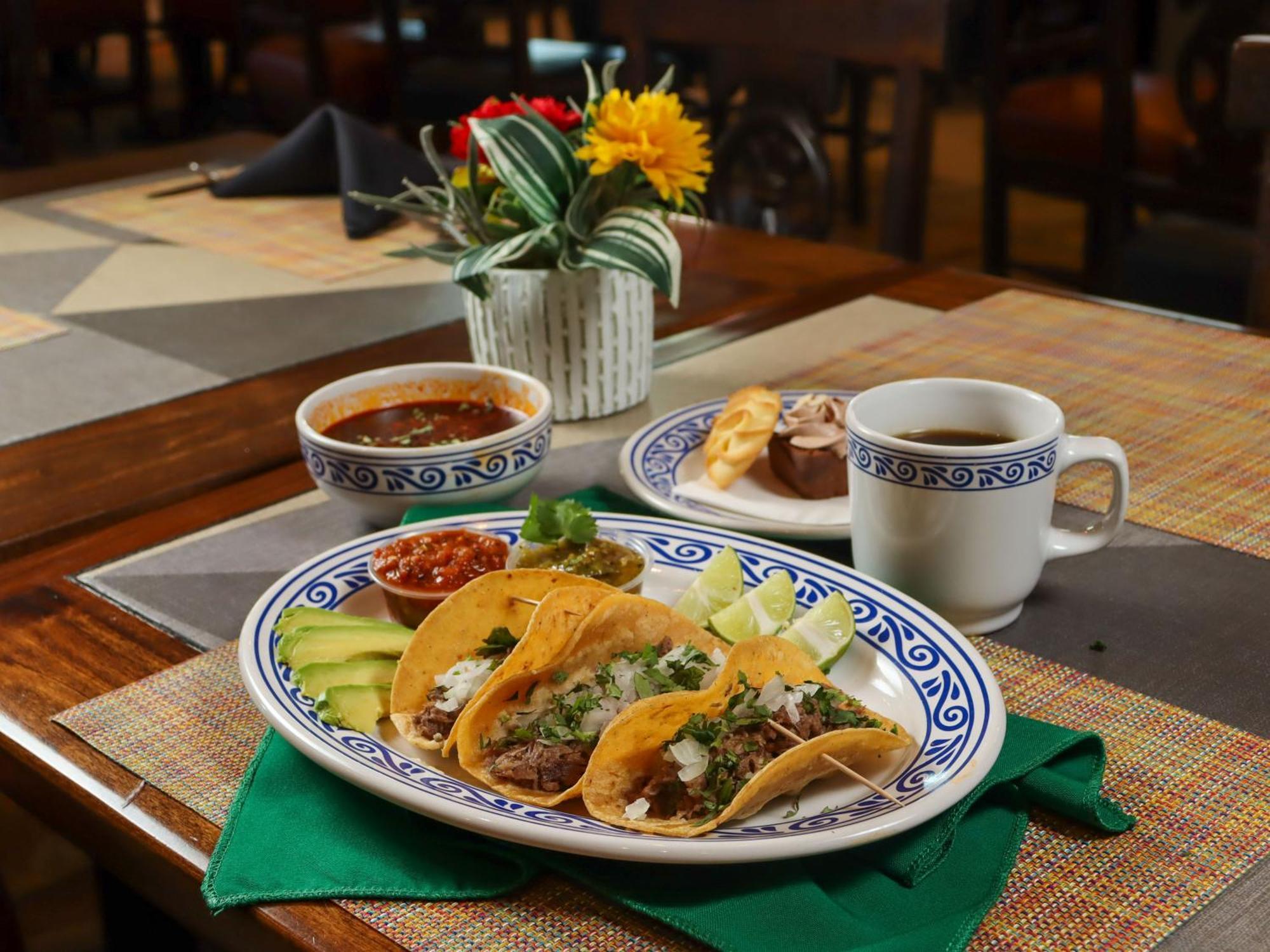 Hotel Araiza San Luis R.C. San Luis Río Colorado Екстериор снимка