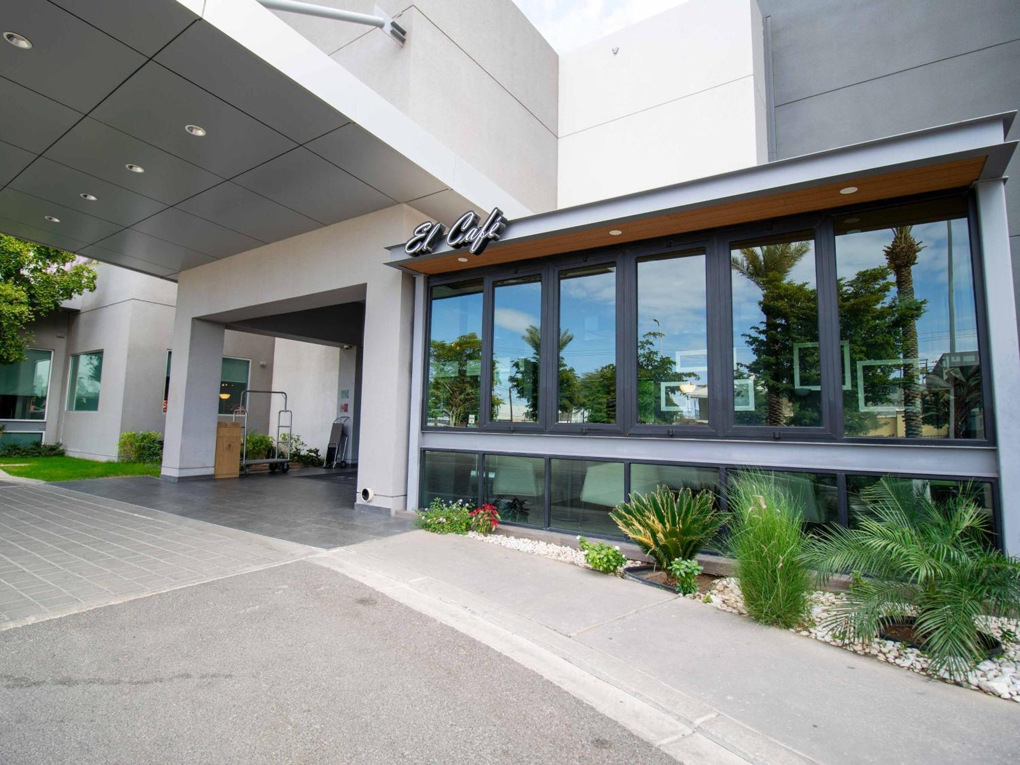 Hotel Araiza San Luis R.C. San Luis Río Colorado Екстериор снимка