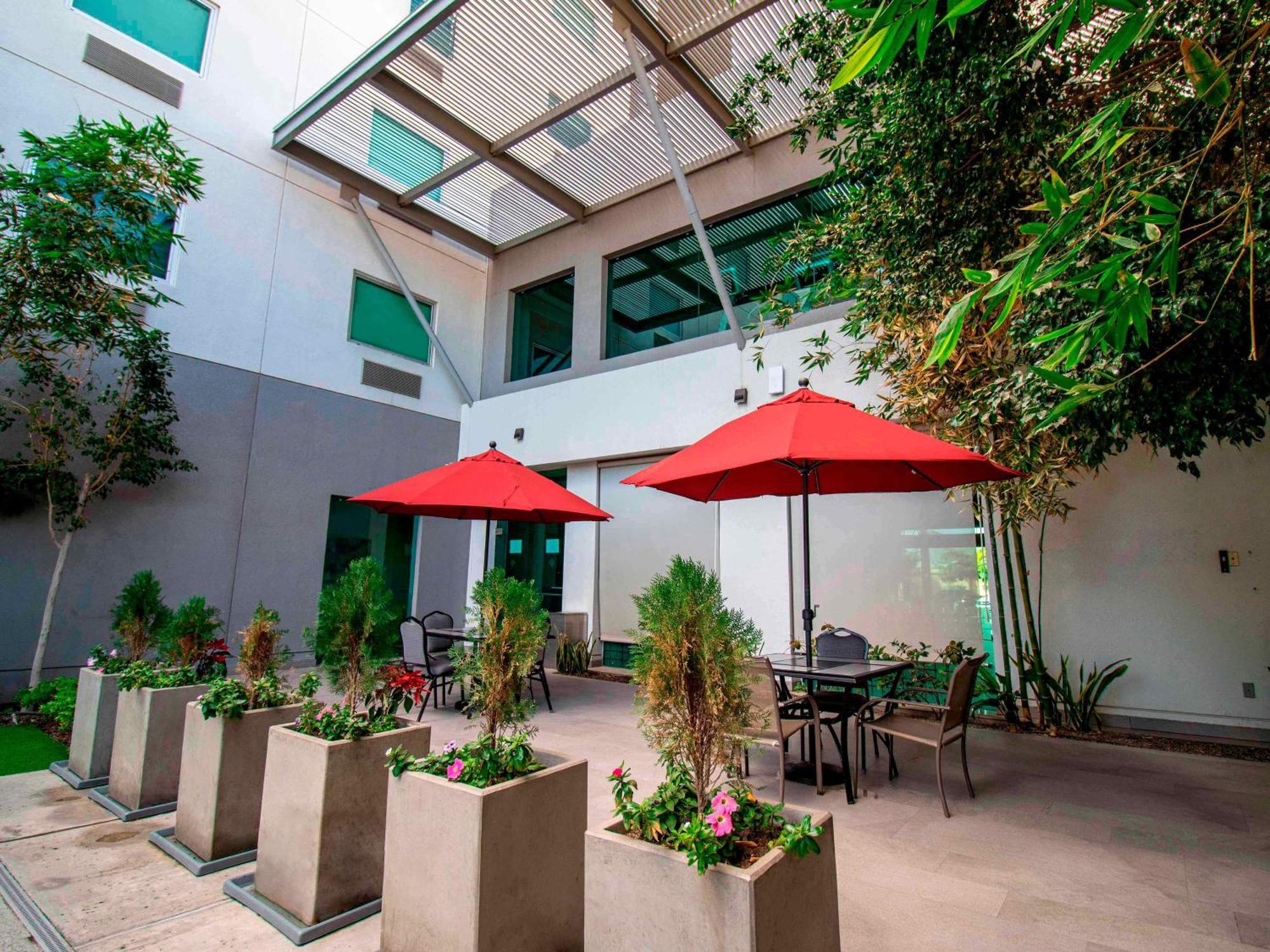Hotel Araiza San Luis R.C. San Luis Río Colorado Екстериор снимка